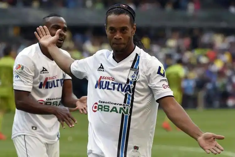 队注入了胜 队注入了胜